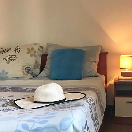 Apartment Denis Kaprije